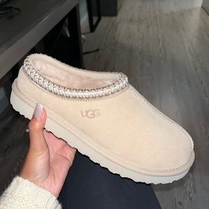 UGG Tasman Slipper Size 10 Driftwood BRAND NEW in box